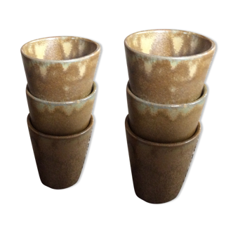 Series of 6 sandstone cups