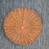 Round rattan tray