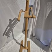Porte-vêtements en bois vintage