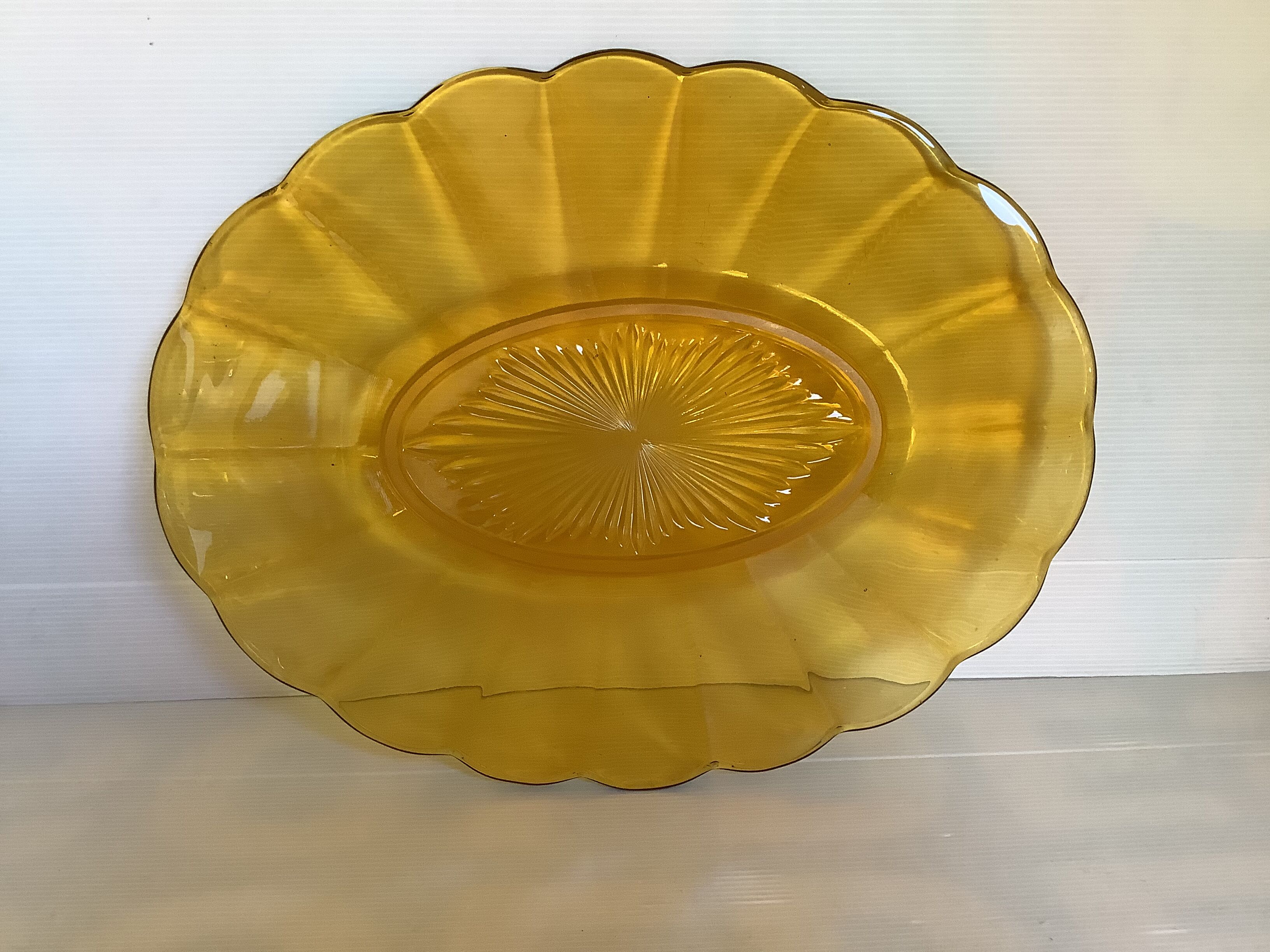 Val Saint Lambert fruit bowl centerpiece