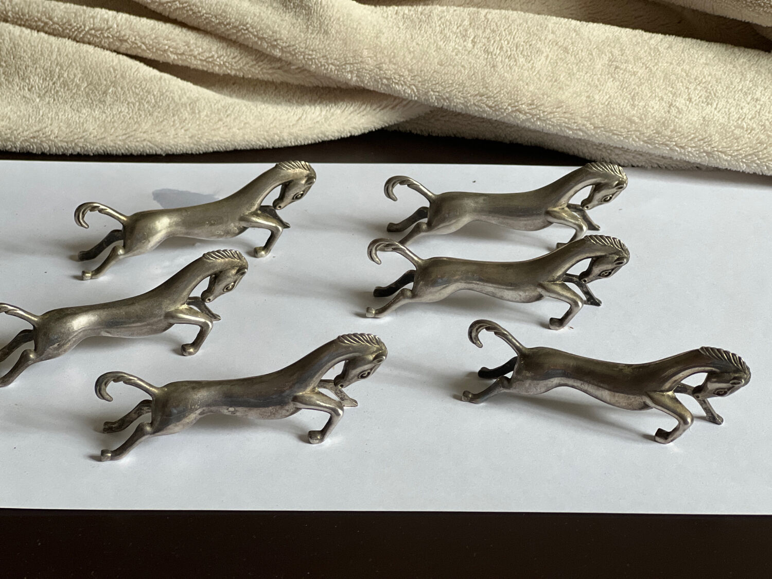 Set of 6 knife holders