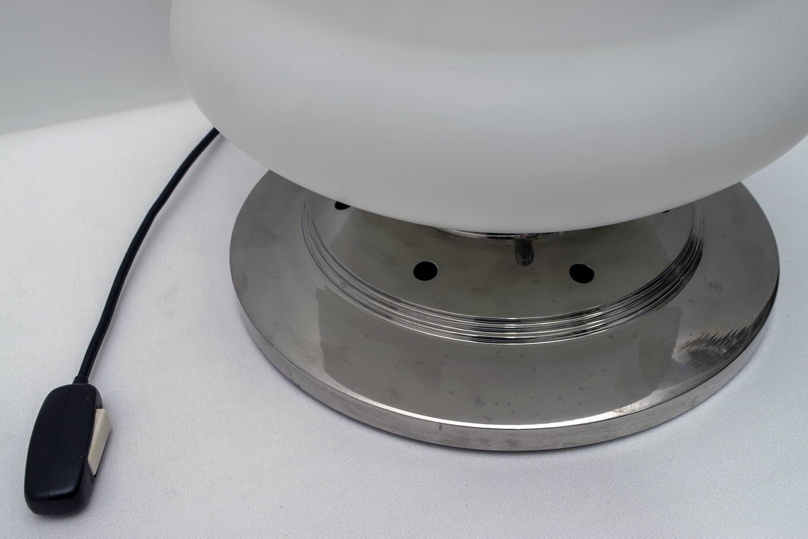 Mazzega Mid-Century Modern Chrome and Murano Opaline Glass Table Lamp, 1960