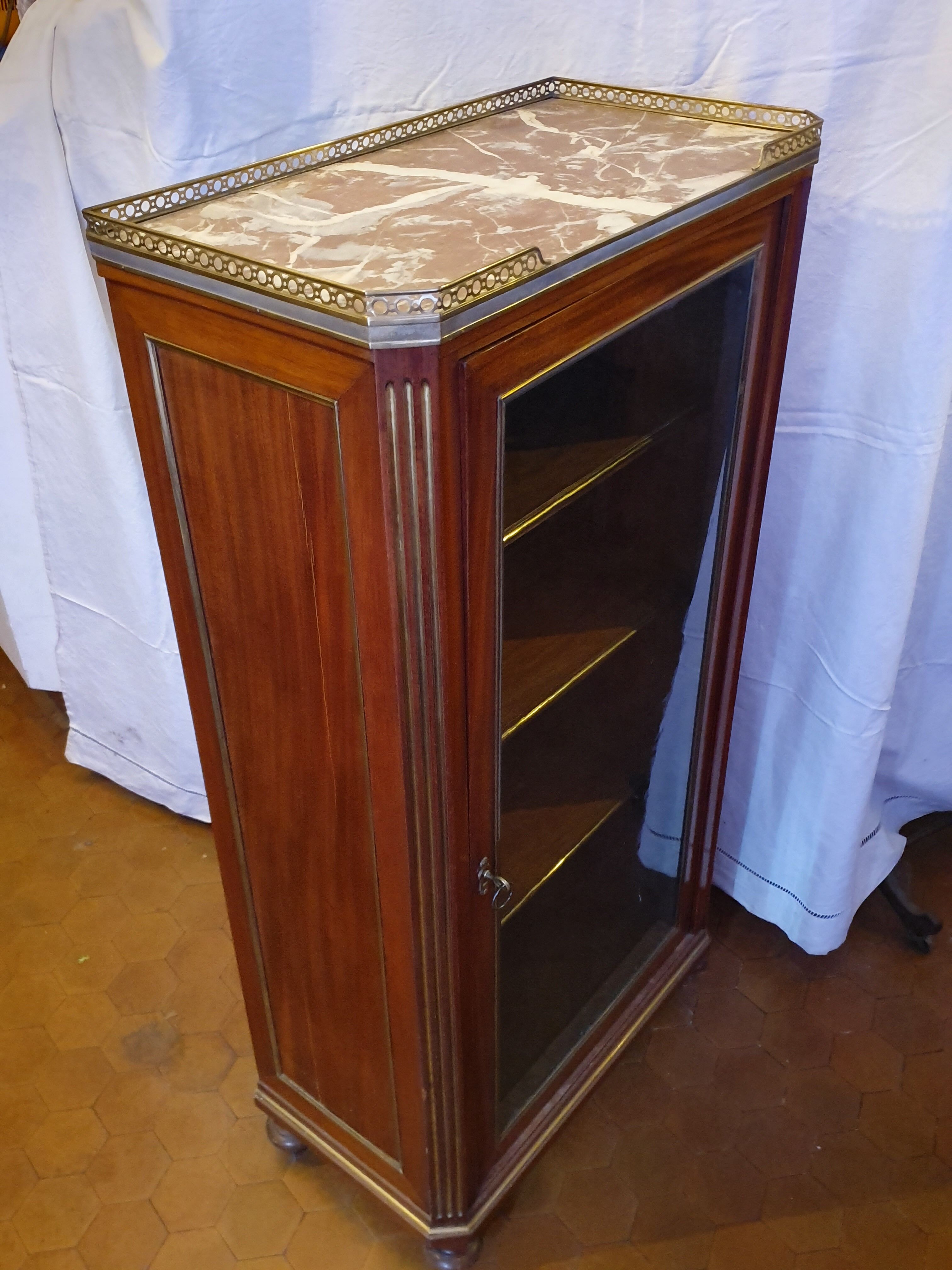 Small showcase Louis XVI style, Napoleon III period