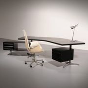 Osvaldo Borsani for Tecno ‘T96’ executive corner desk in black lacquered wood