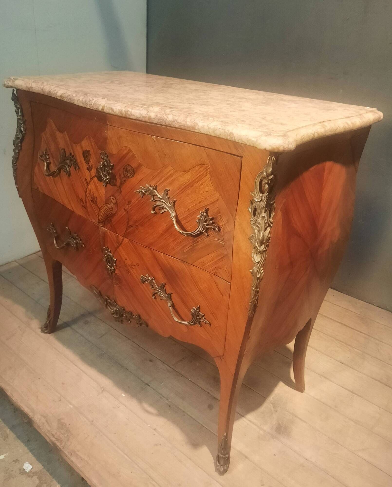 Louis XV style marquetry chest of drawers