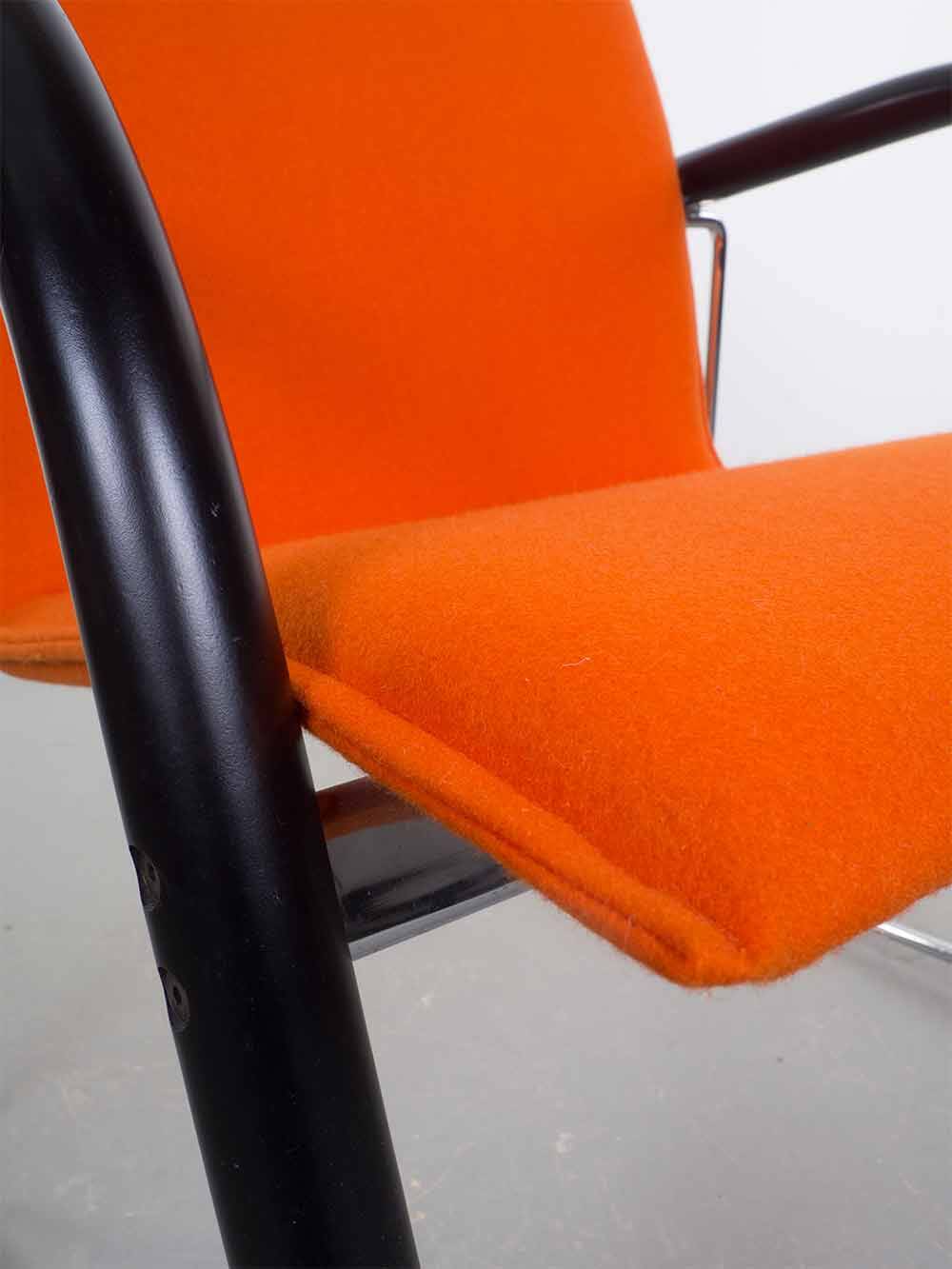 Thonet chair – Wulf Schneider & Ulrich Böhme