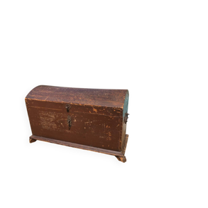 coffre en bois ancien