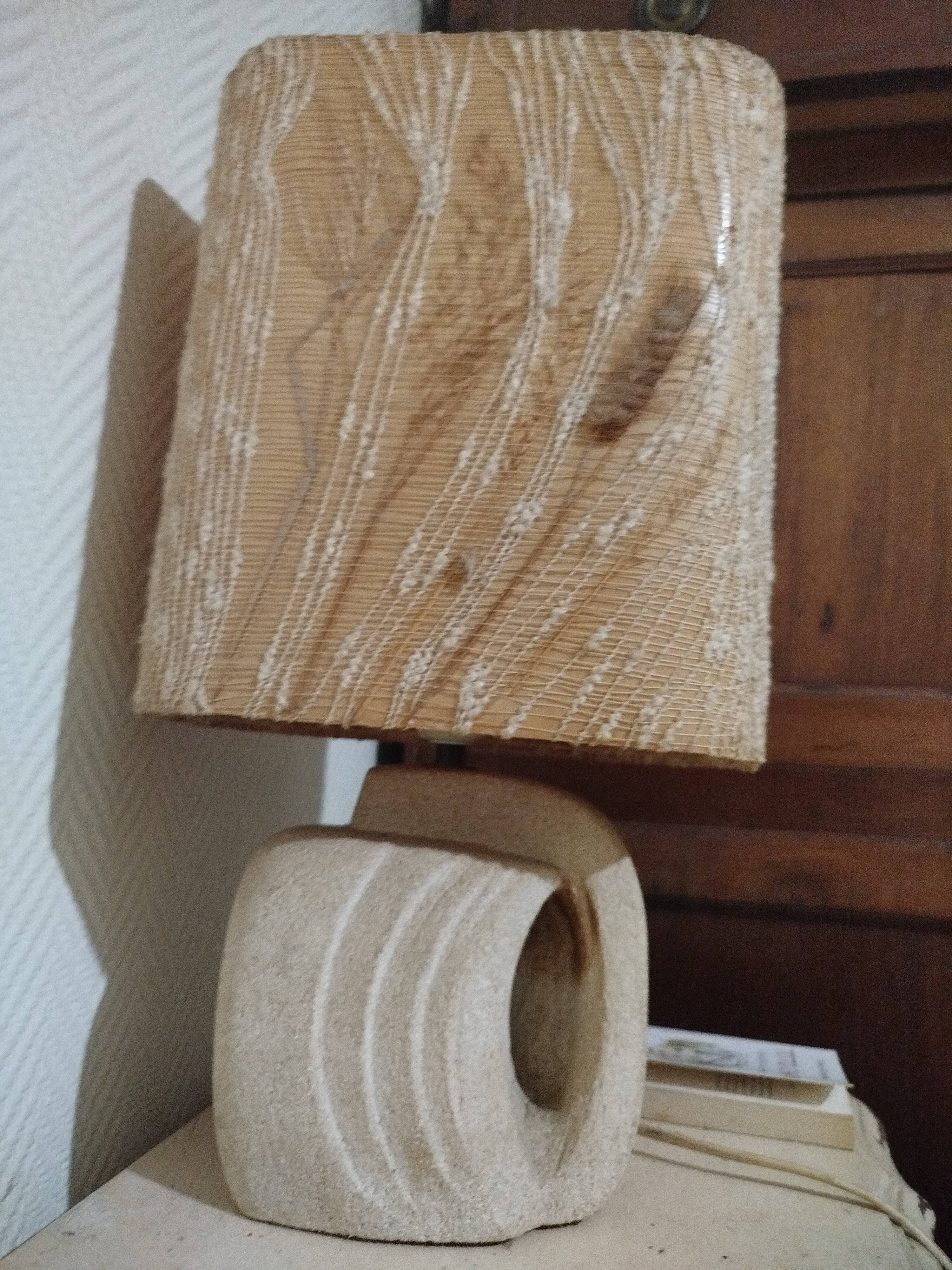 Brutalist lamp in carved stone by Albert Tormos.