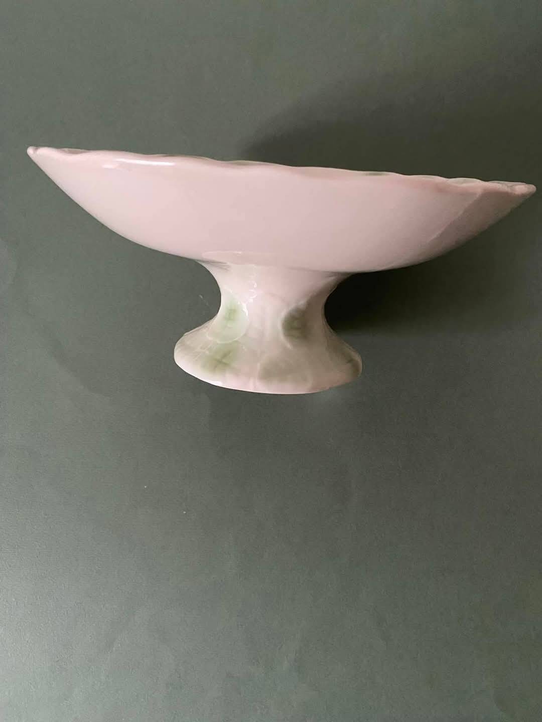 Fruit bowl in barbotine