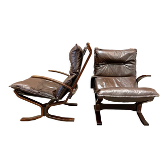 Pair of leather armchairs "Scandinavian design" 1950.