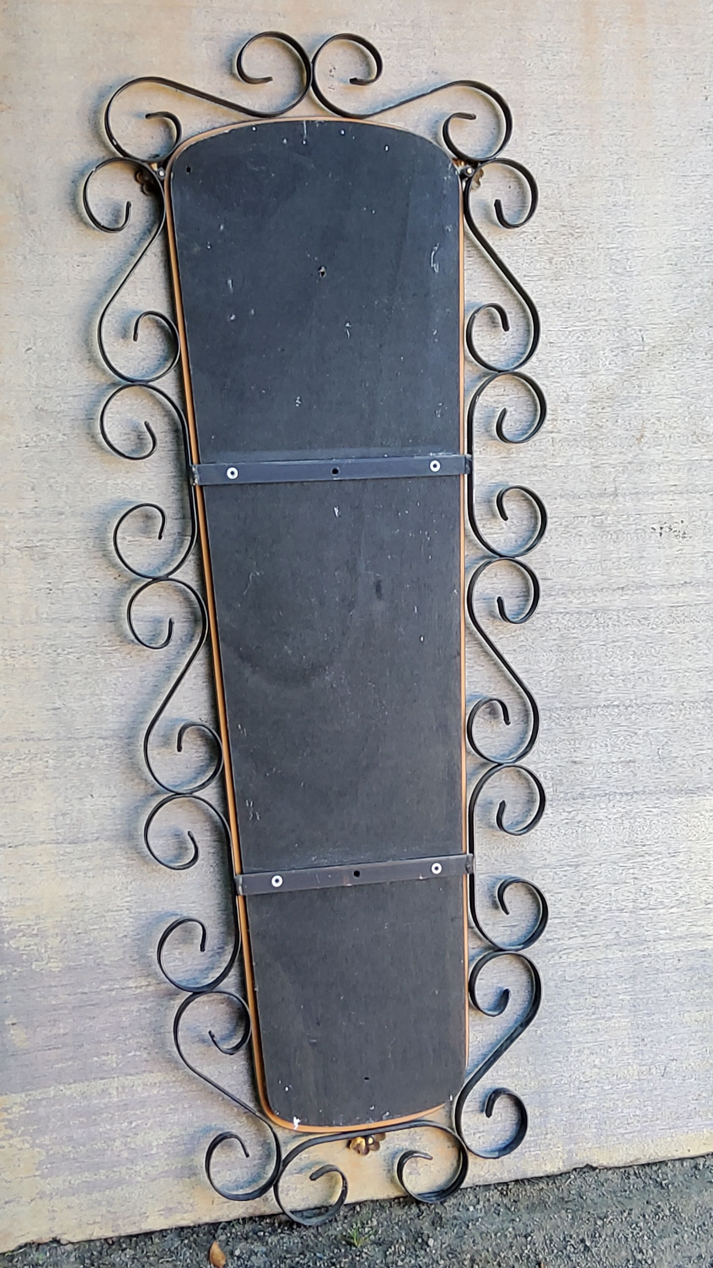 Mirror mirror of the 60s metal black and gold