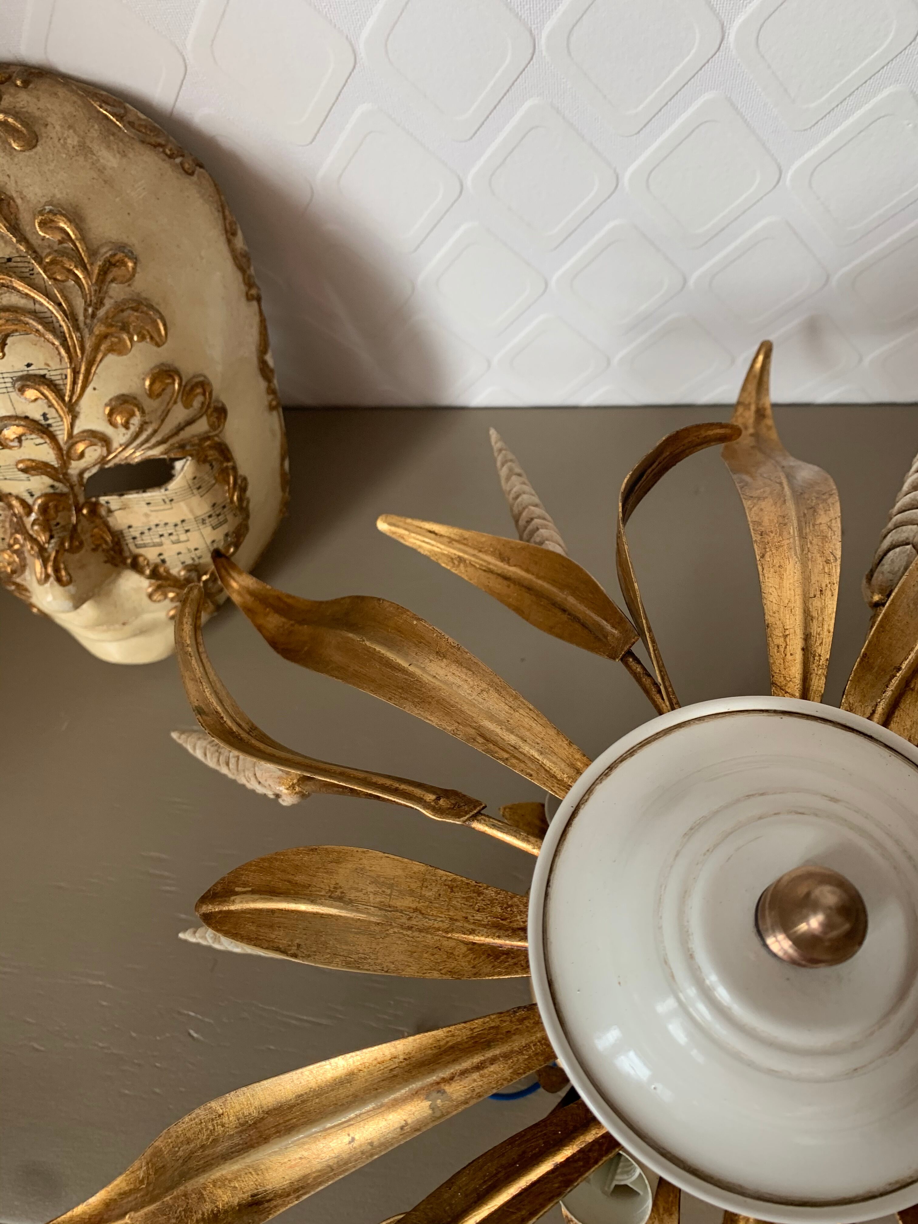 Vintage sconce