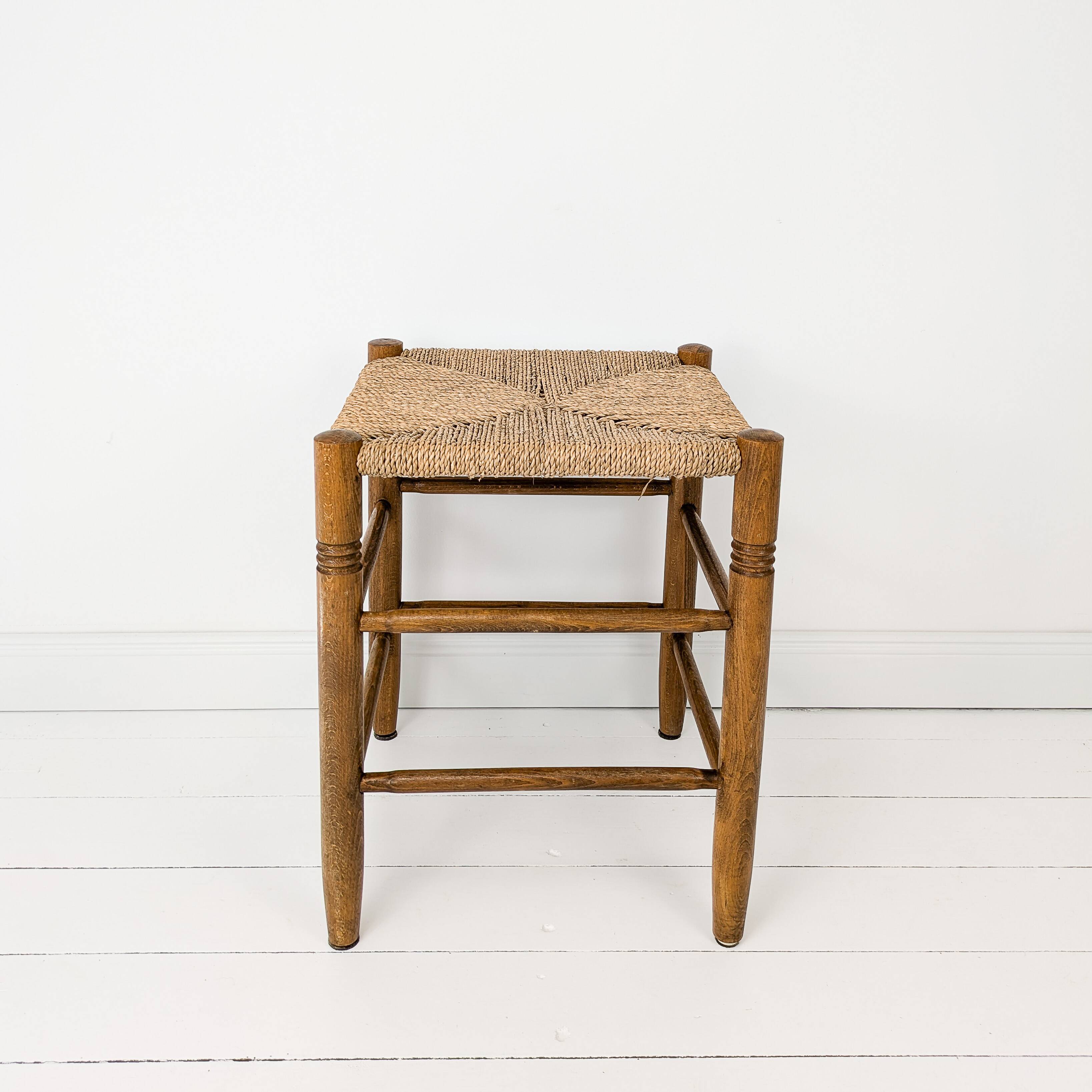 Tabouret mid century rustique