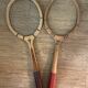 Paire de raquettes de tennis en bois années 50