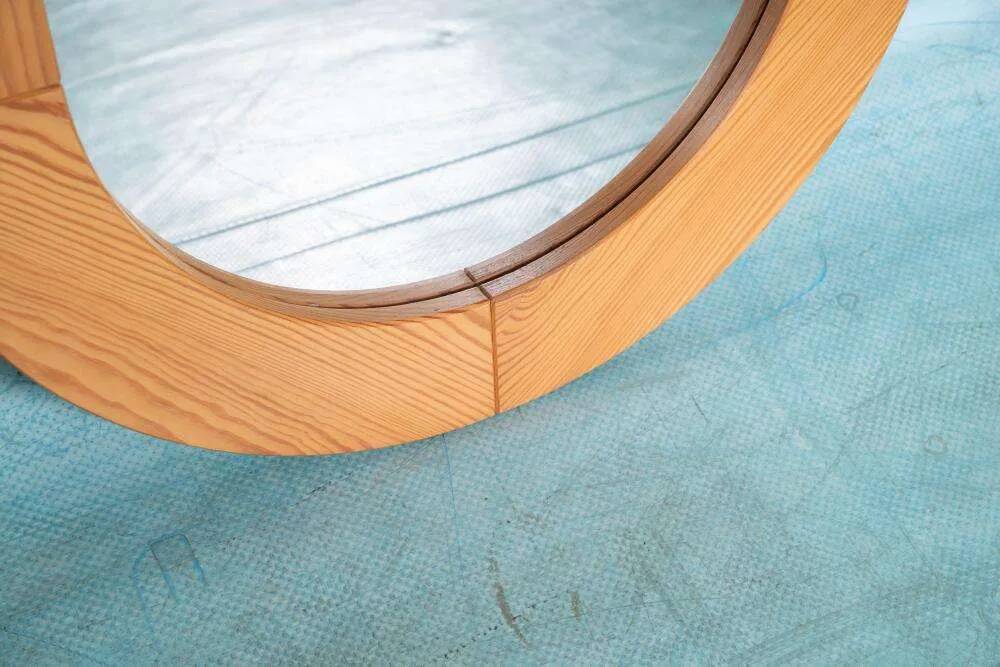 Large vintage pine mirror from the 1970s with craftsmanship.