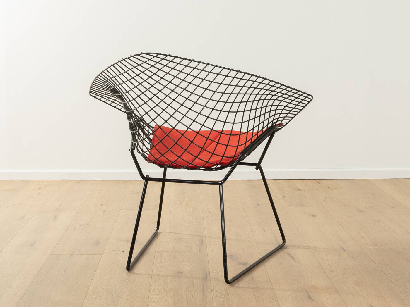 Chaise Bertoia HB_10 Diamond, par Knoll