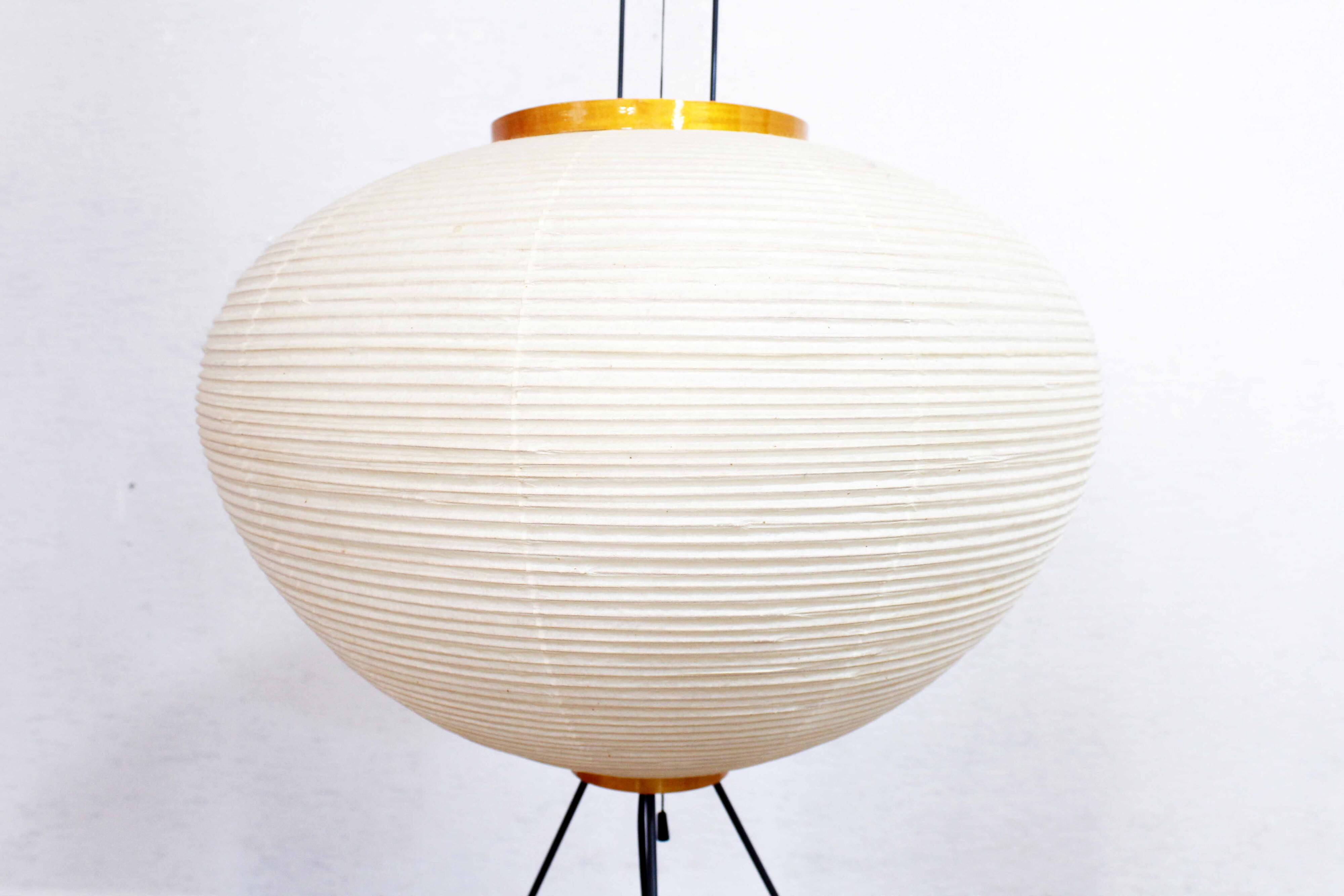 Lampadaire AKARI d'Isamu Noguchi