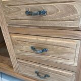Commode asymétrique