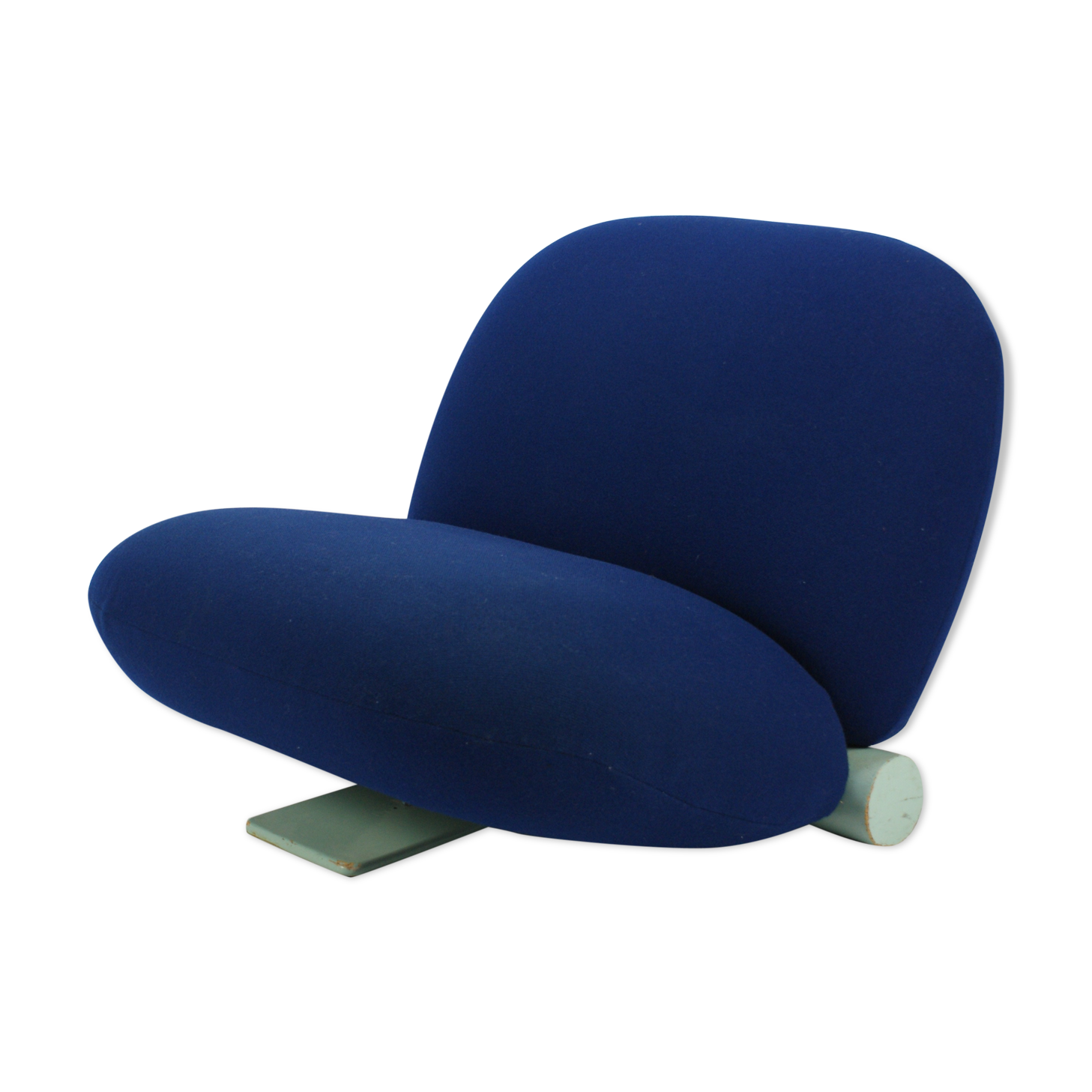 Artifort 200 lounge chair by John Jenkins 1980