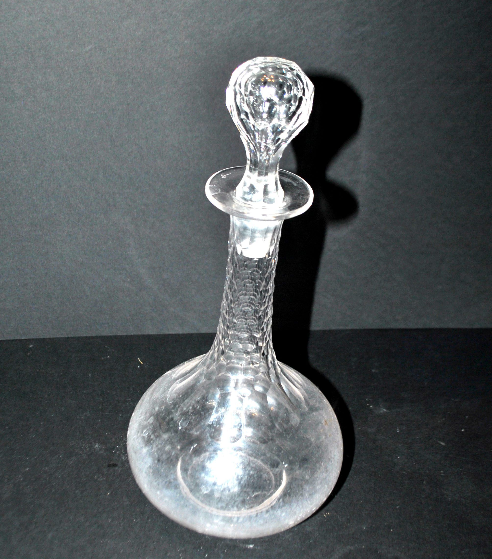Baccarat tortoiseshell cut crystal carafe H29cm