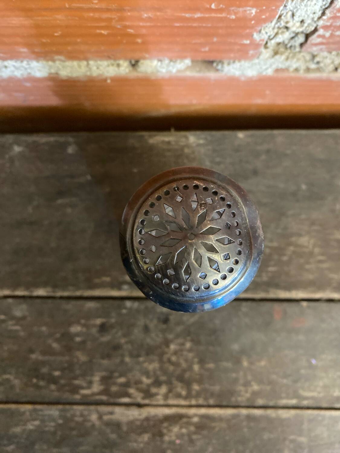Saupoudreuse Sucrier Ancien Verre Moulé + Bouchon Métal Argenté Vintag