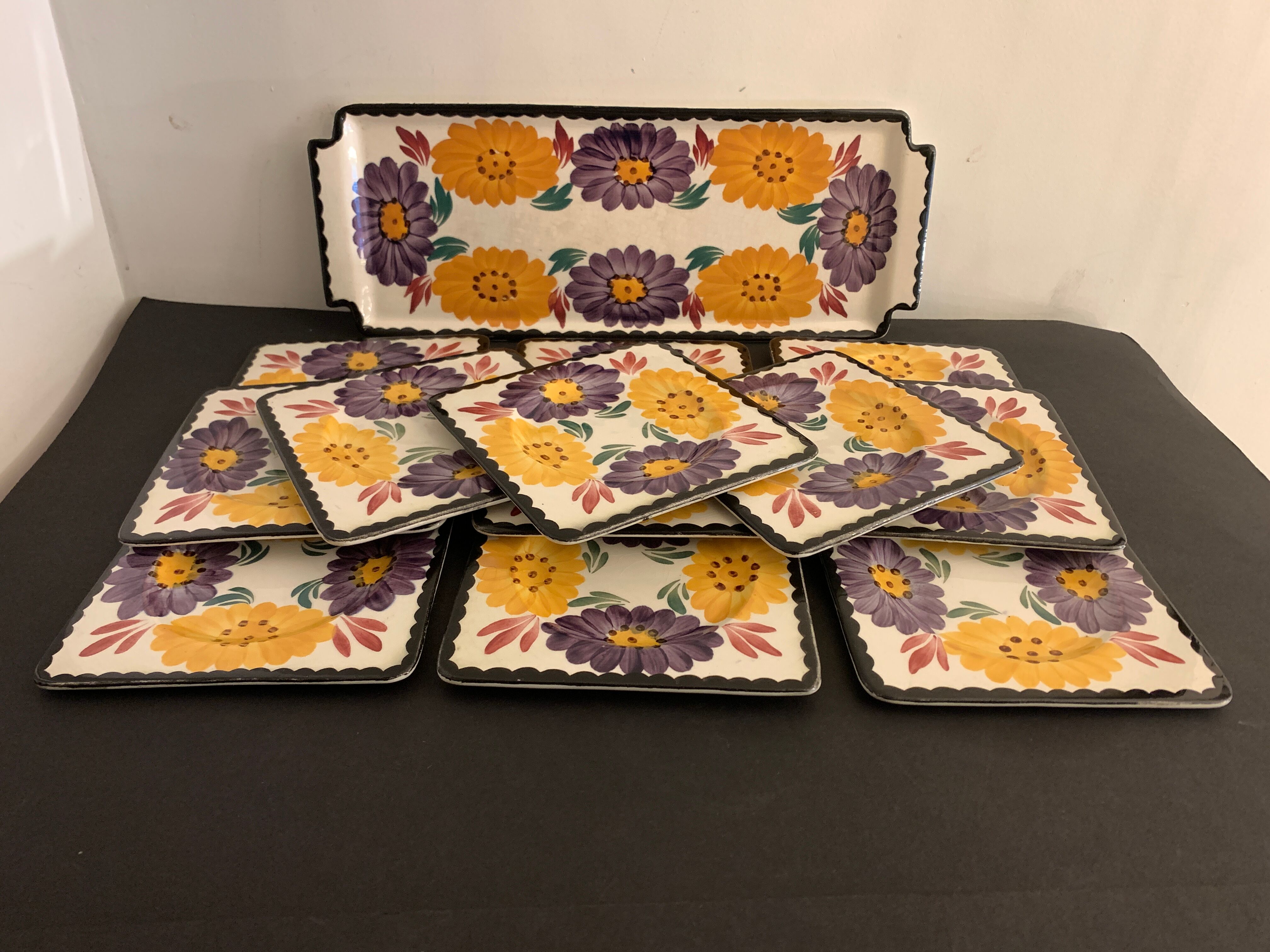 Dish and 12 dessert plates Gien, Benodet model, 1950