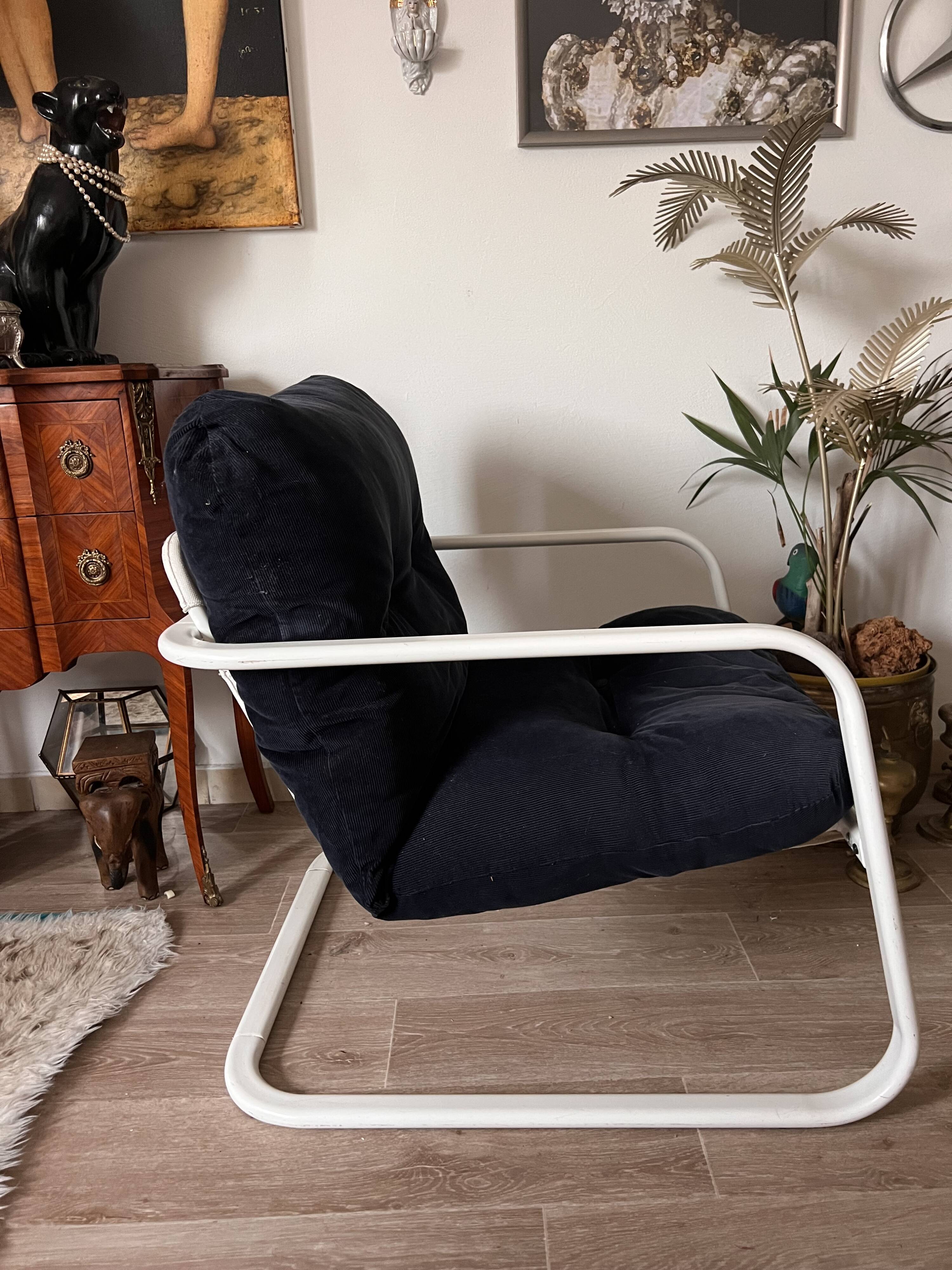 Fauteuil IKEA vintage velours et tube