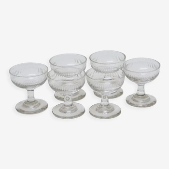 6 mini champagne cups in transparent glass