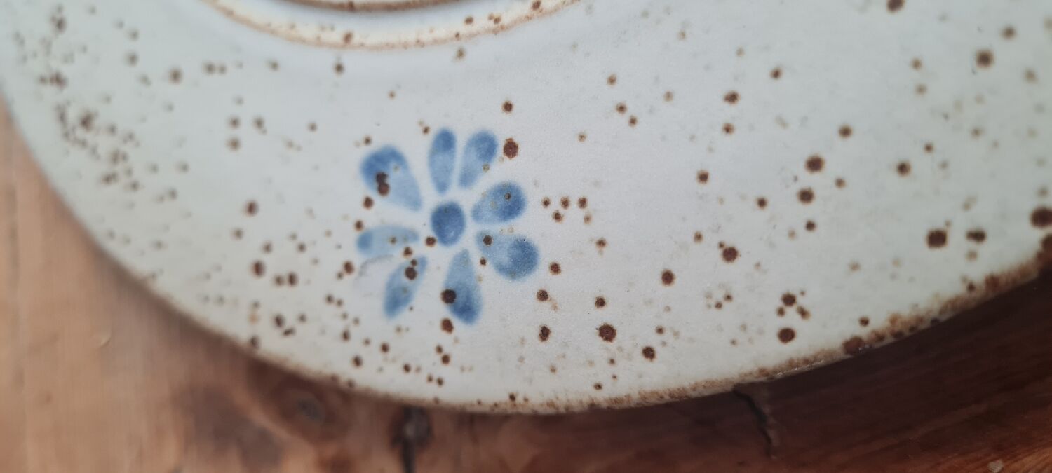 Glazed stoneware trifle