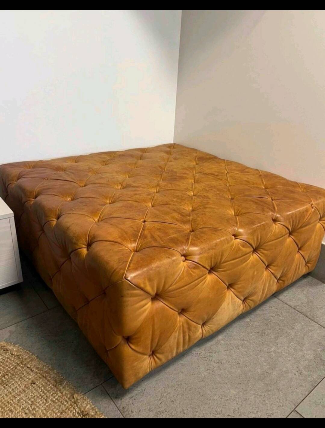 Pouf Da Vinci capitonné chester XL