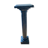 Granite column with pearly reflections
