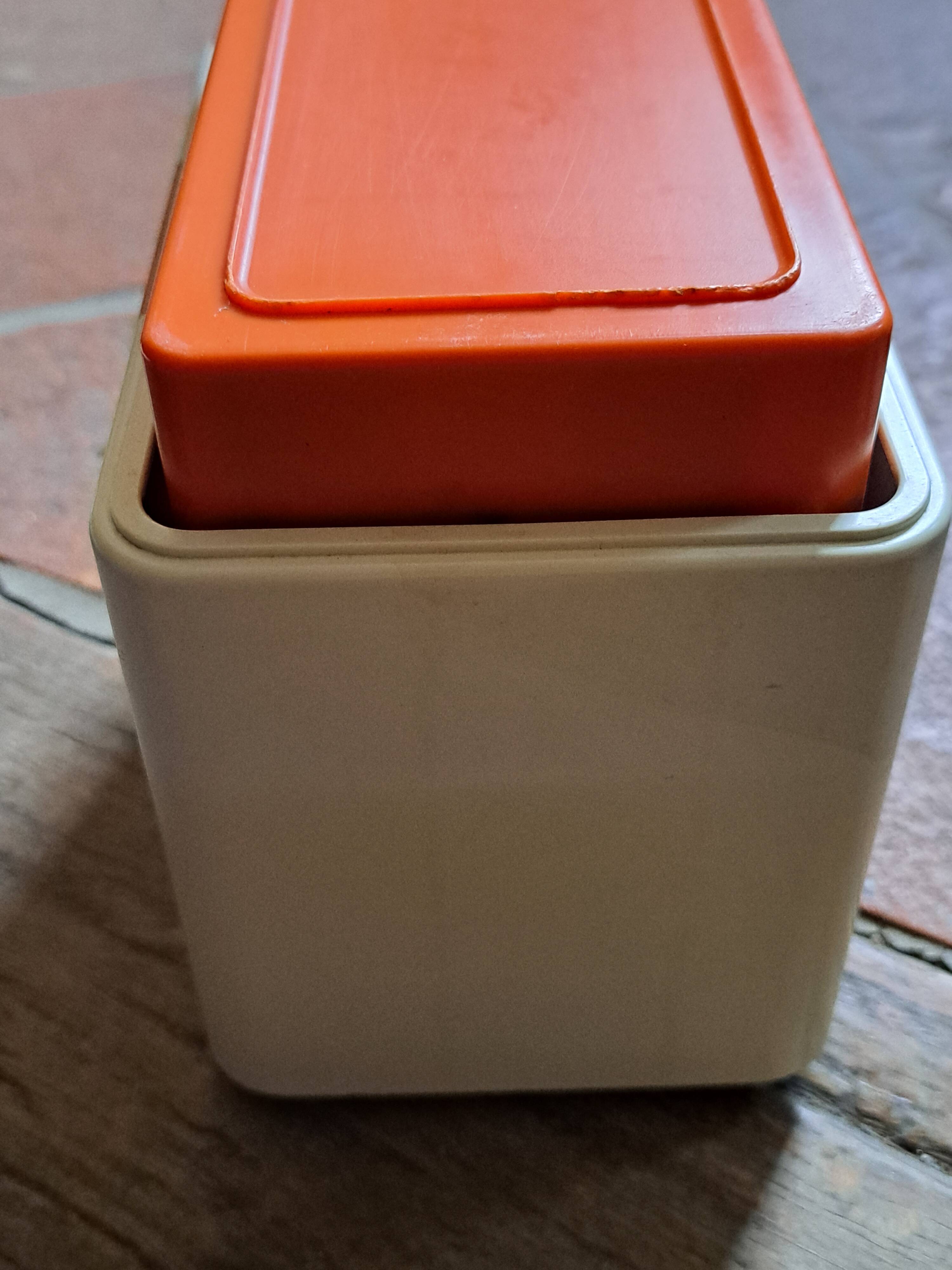 Terraillon vintage scale version 3000 white and orange