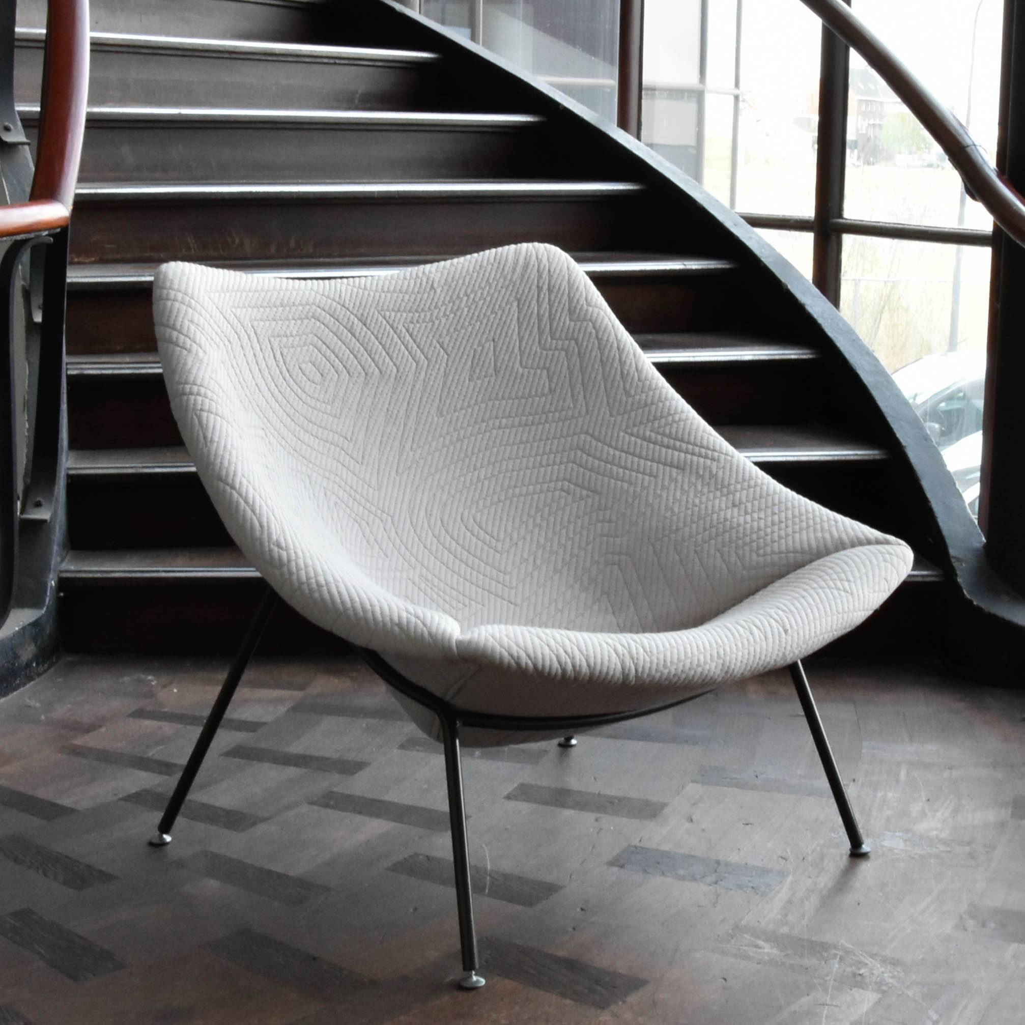 Fauteuil Oyster de  Pierre Paulin pour Artifort