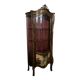 Display cabinet in Louis XV style from the late 19th century in painted wood.