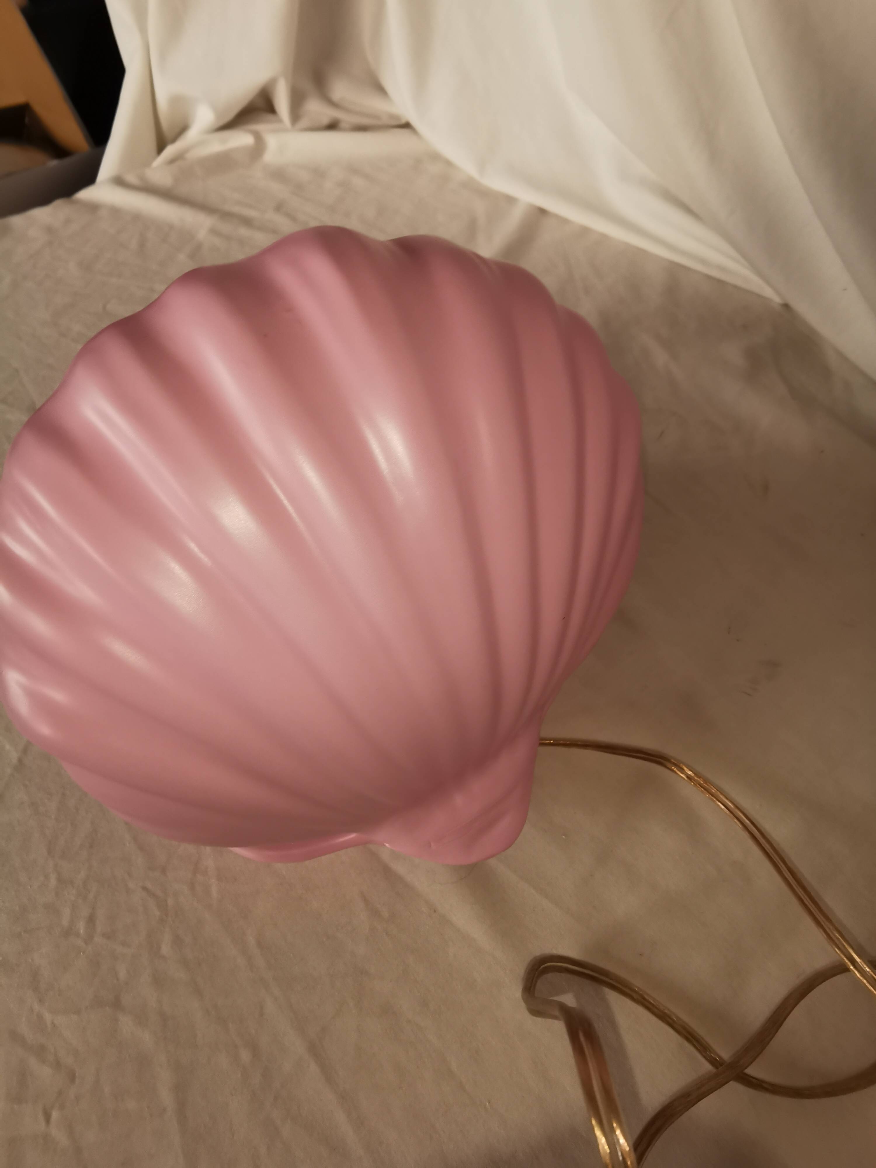 Pink shell and opaline pearl lamp, Saint-Jacques, France, 1970