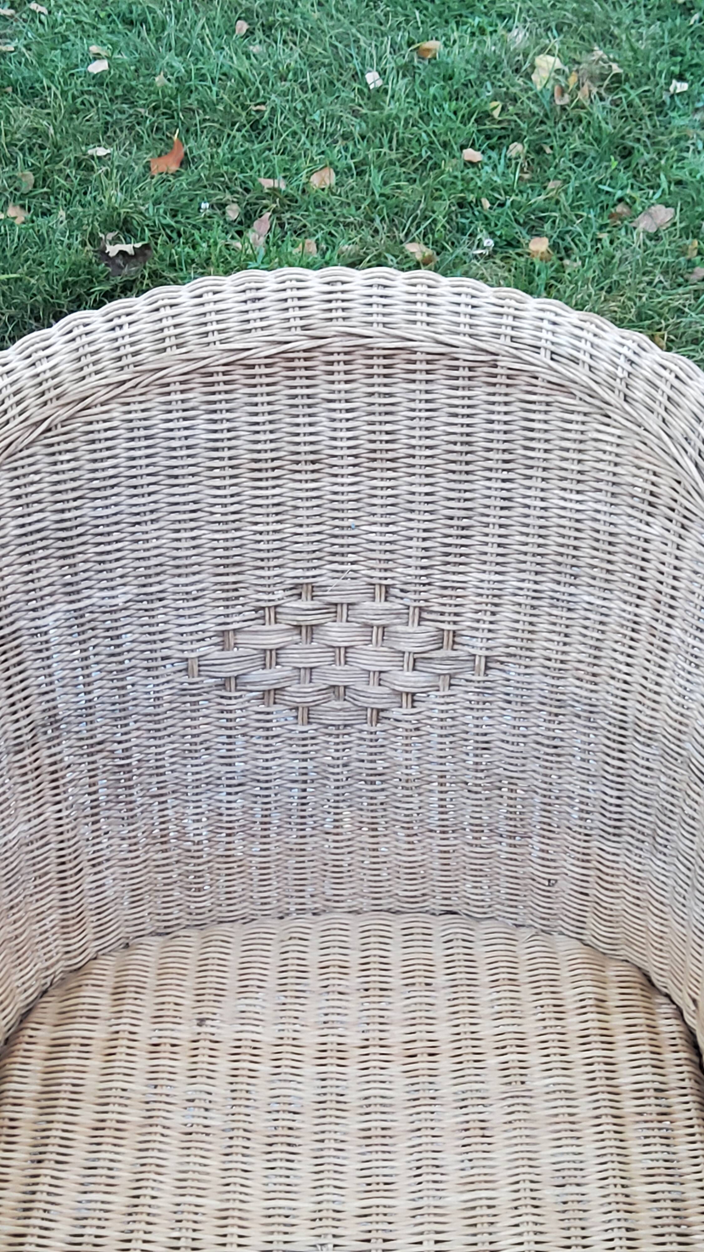 Pair of armchairs and bench in rattan and bamboo from the 60s/70s