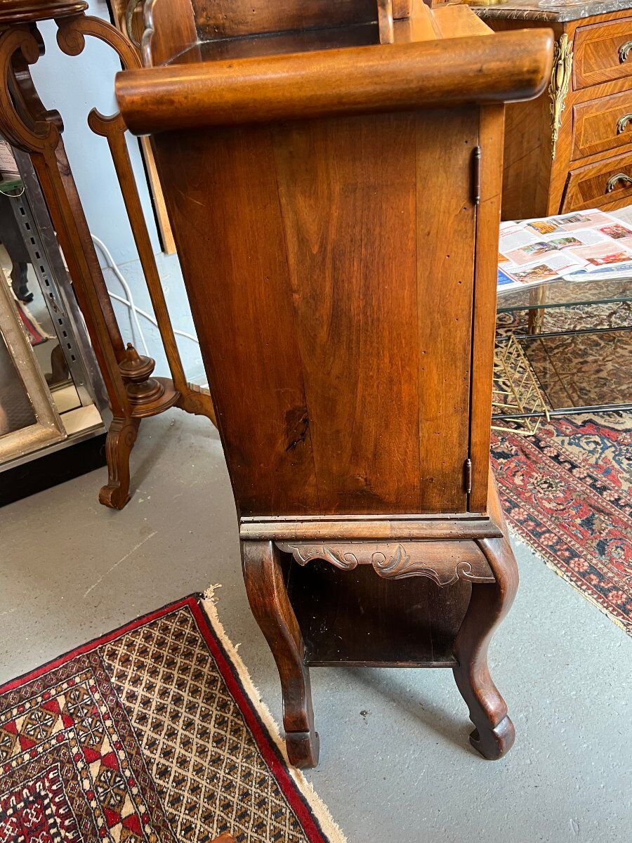 Neo-Renaissance display cabinet attributed to the creative spirit of Gabriel Viardot, circa 1890.