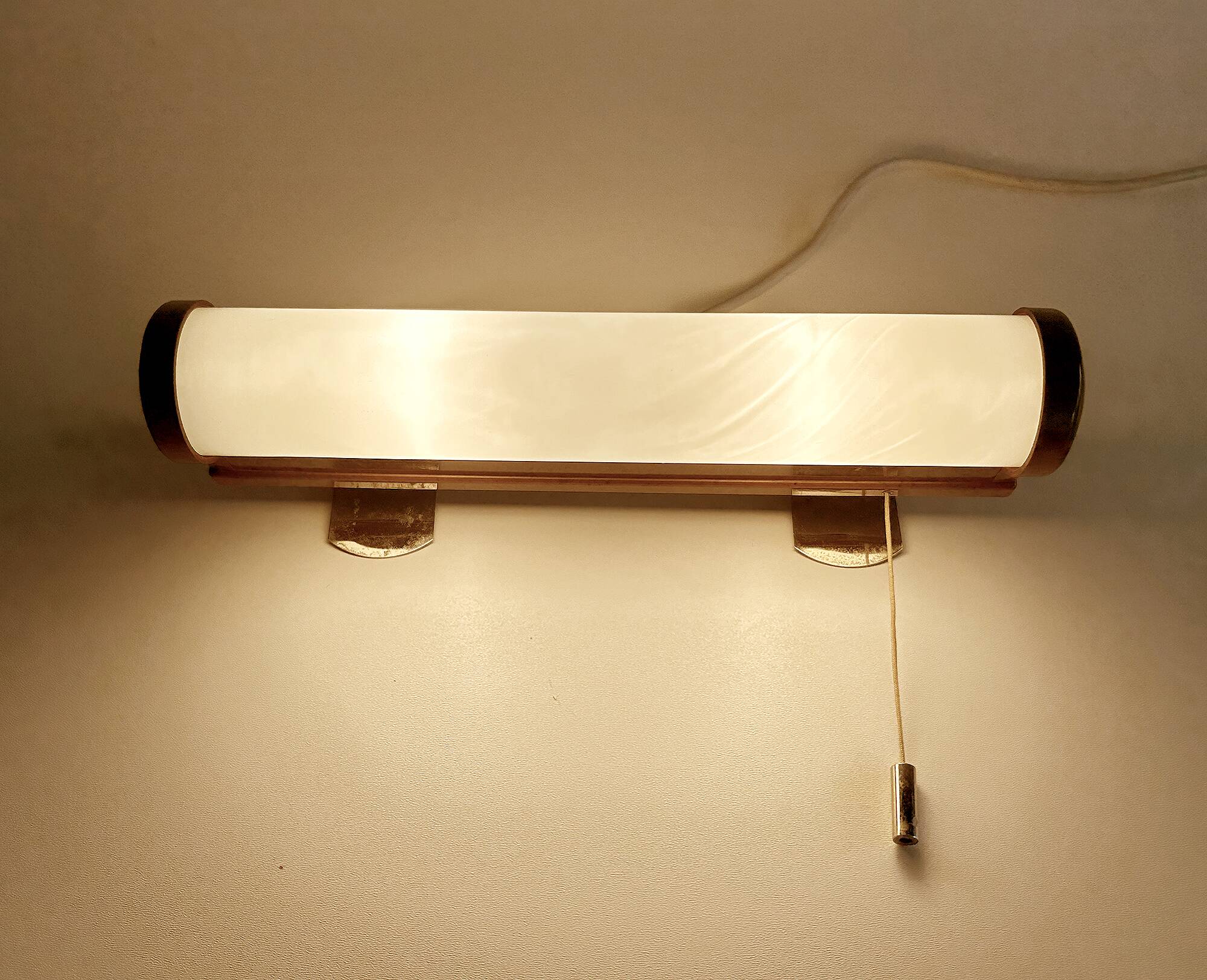 Art Deco Bakelite Night Light Lamp