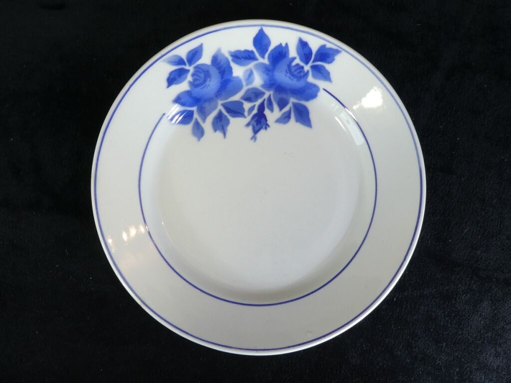 4 blue plates limoges model taurion