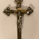 Croix en bronze laitonné XXe