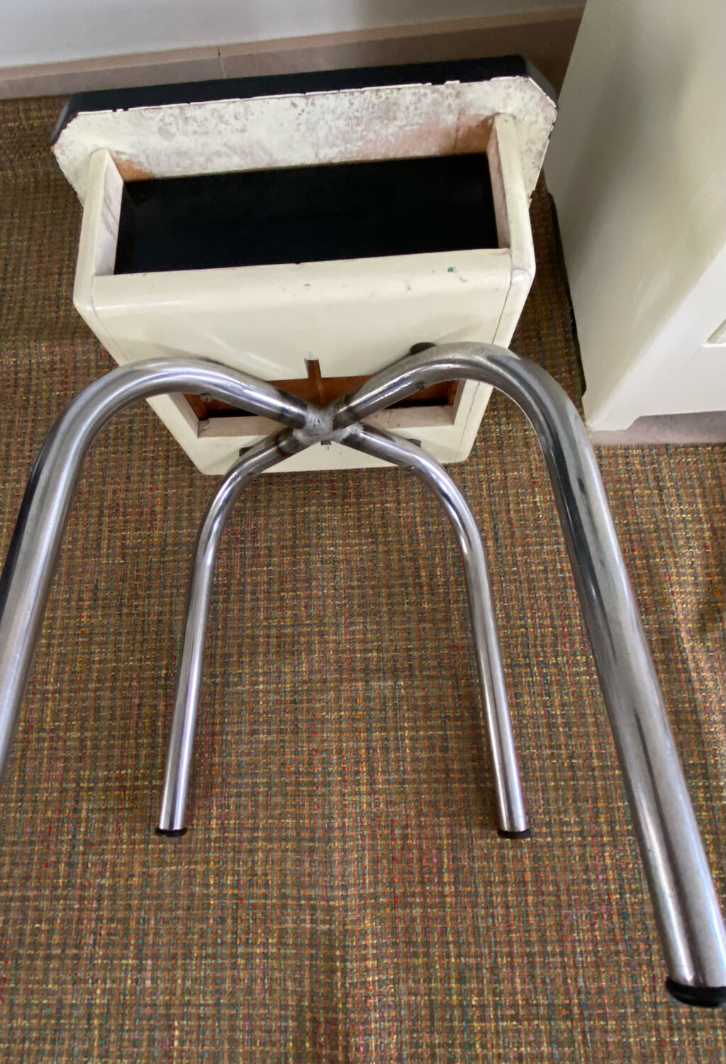 Vintage formica trunk stool