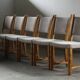 Ensemble de six chaises de salle à manger en chêne vintage danois, style Henning Kjærnulf, années 1960.