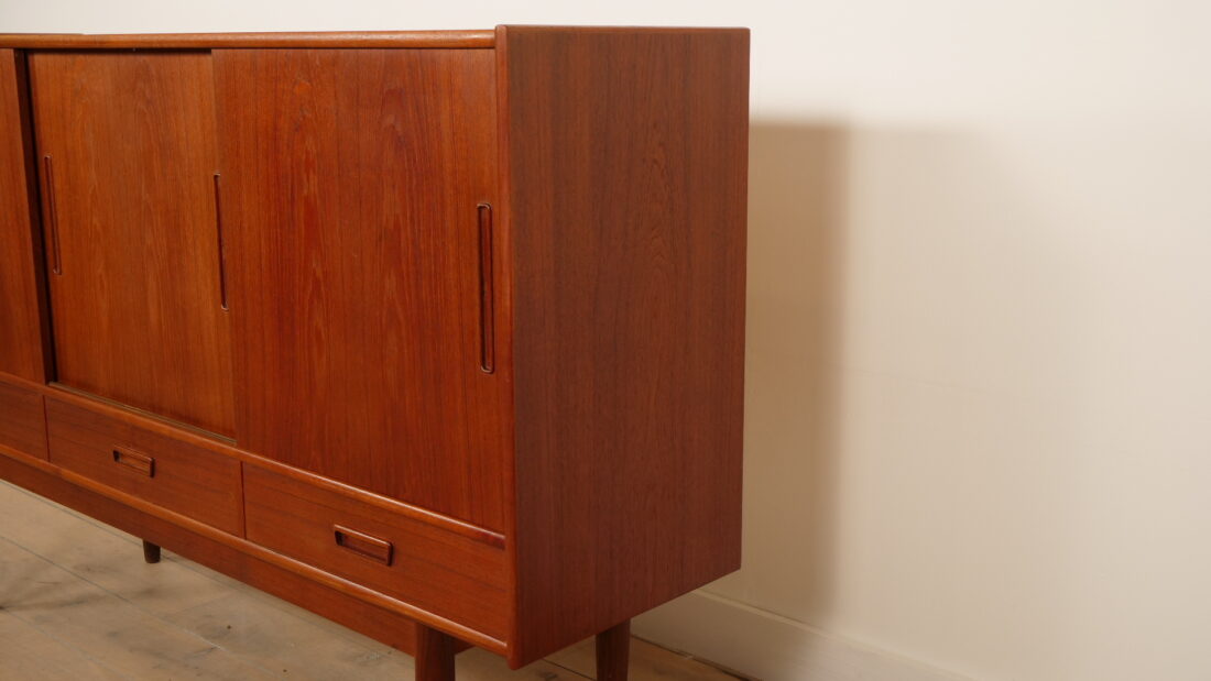 Vintage highboard | Danish | 175 cm
