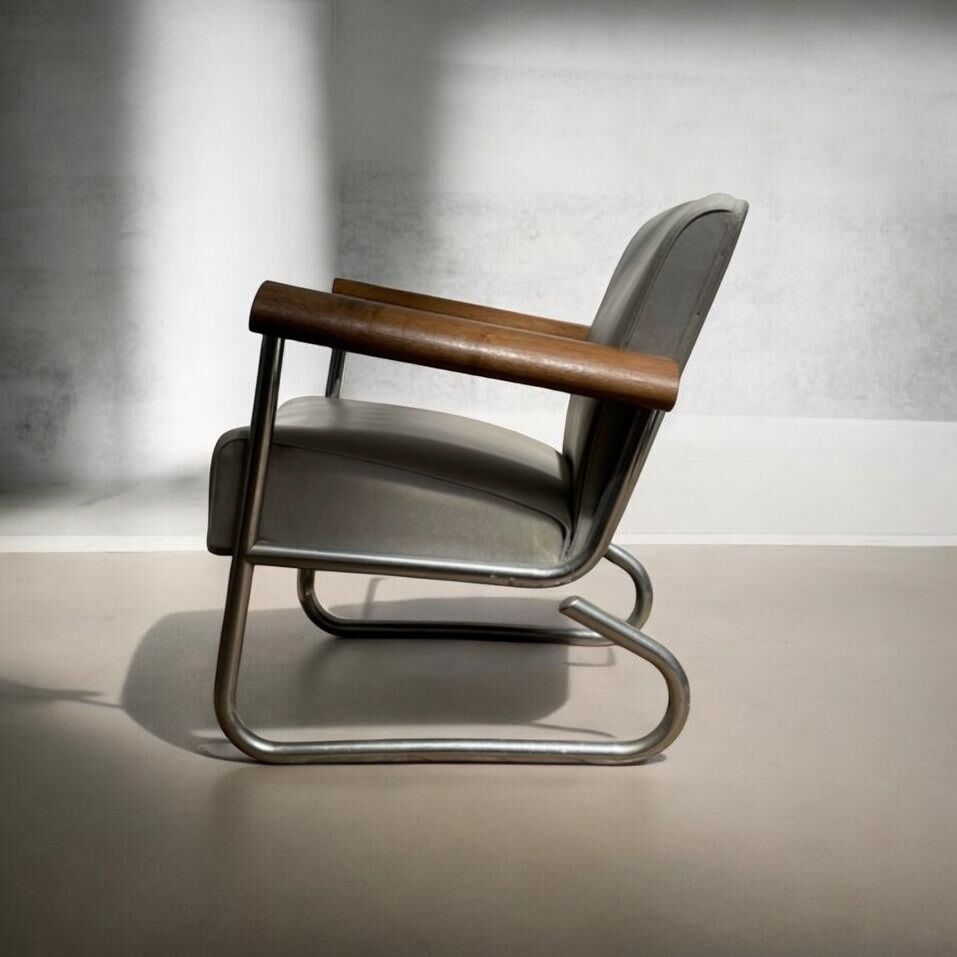 Bauhaus-style armchair - United States - 1950s
