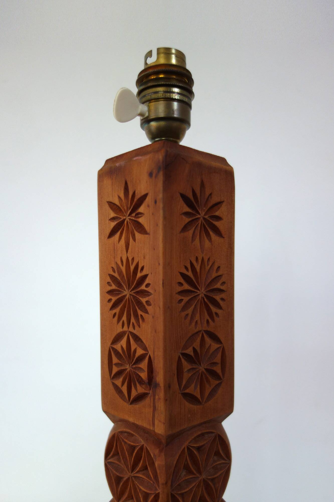 Pine lamp bases in popular art from the Hautes Alpes, 1970s.