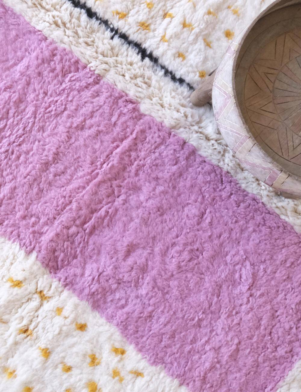 Contemporary Berber Rug - 293 x 206 cm