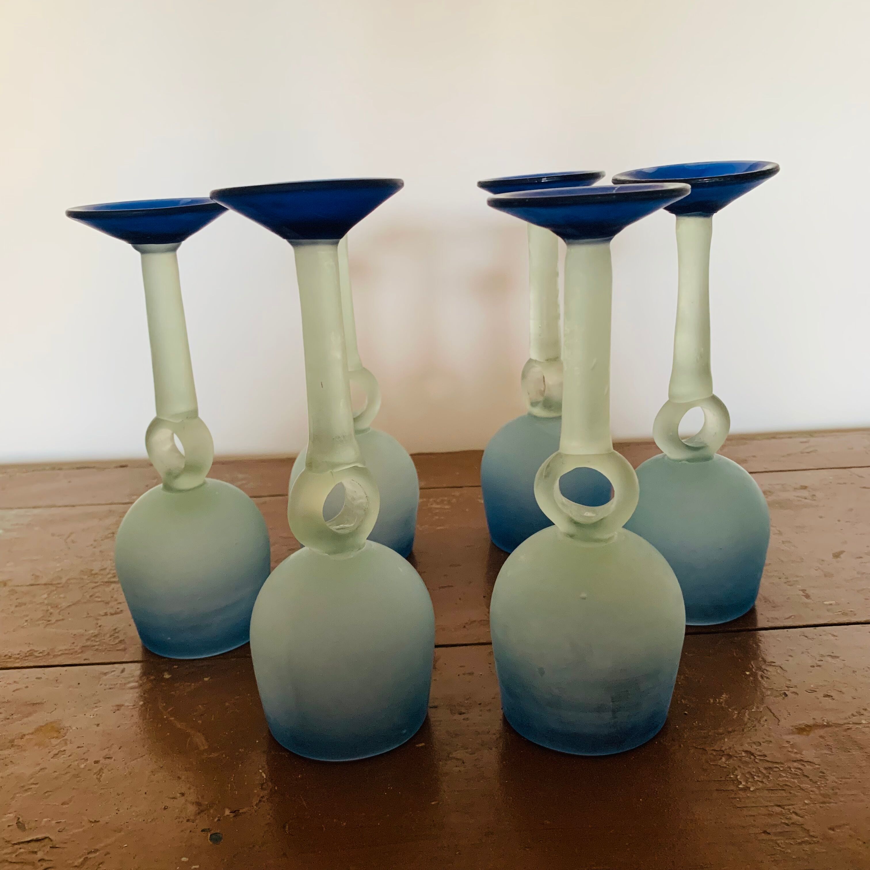 Set of 6 glass paste stemmed glasses