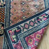 Handmade oriental carpet in wool 134 cm x 215 cm