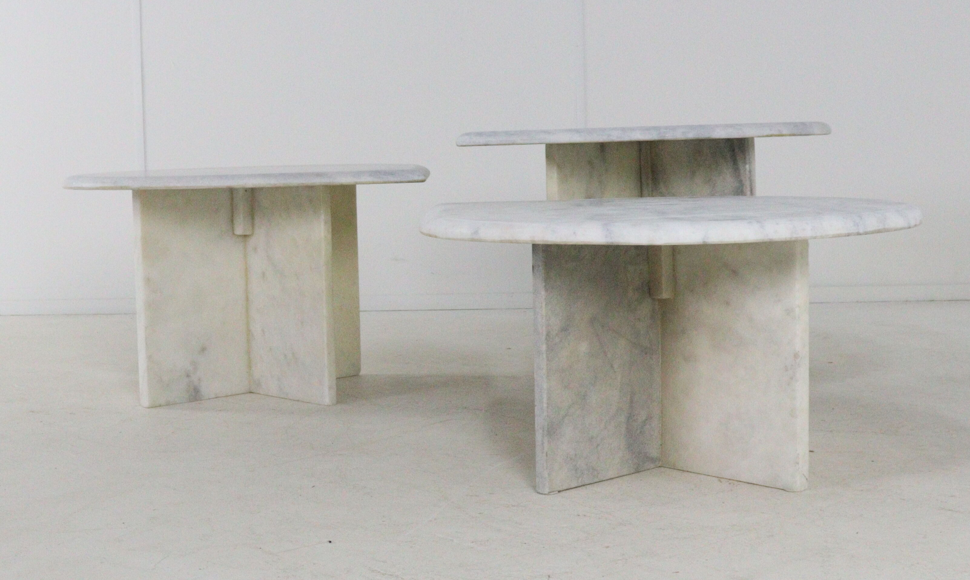 Ensemble de 3 tables d'appoint en marbre en forme de goutte d'eau, table basse vintage.