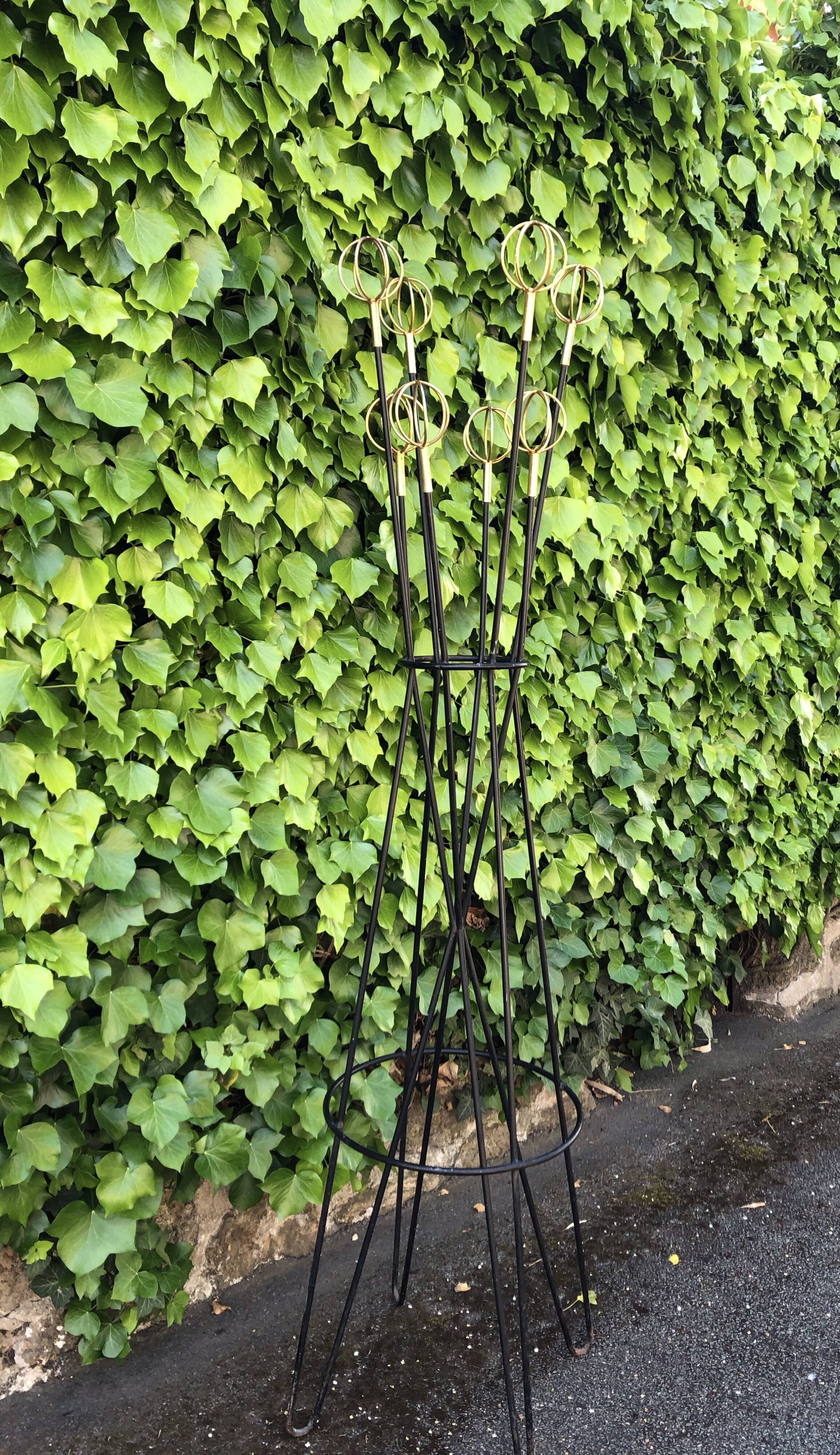 Astrolabe coat rack 50